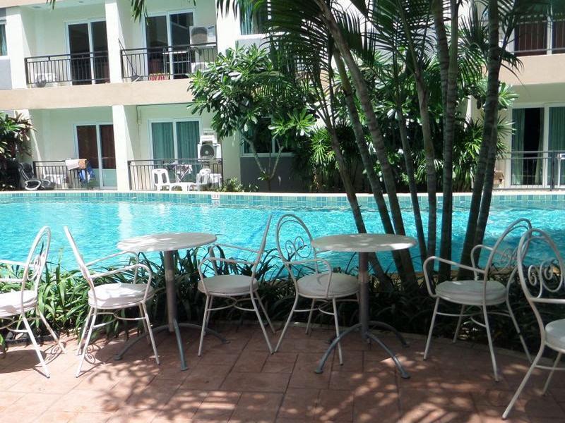 Park Lane Resort Pattaya Exterior photo